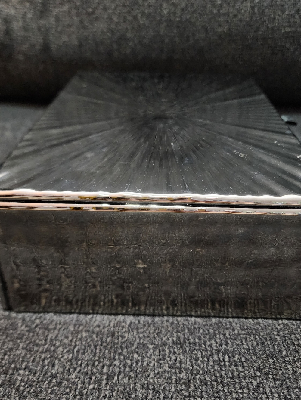 Tahari Home Decorative Trinket Jewelry Box Silver Shiny - Picture 7 of 7